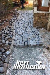 Íves macskaköves járda burkolás (16)